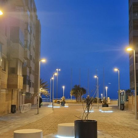 Apartamento En Paseo Maritimo 알메리아 외부 사진