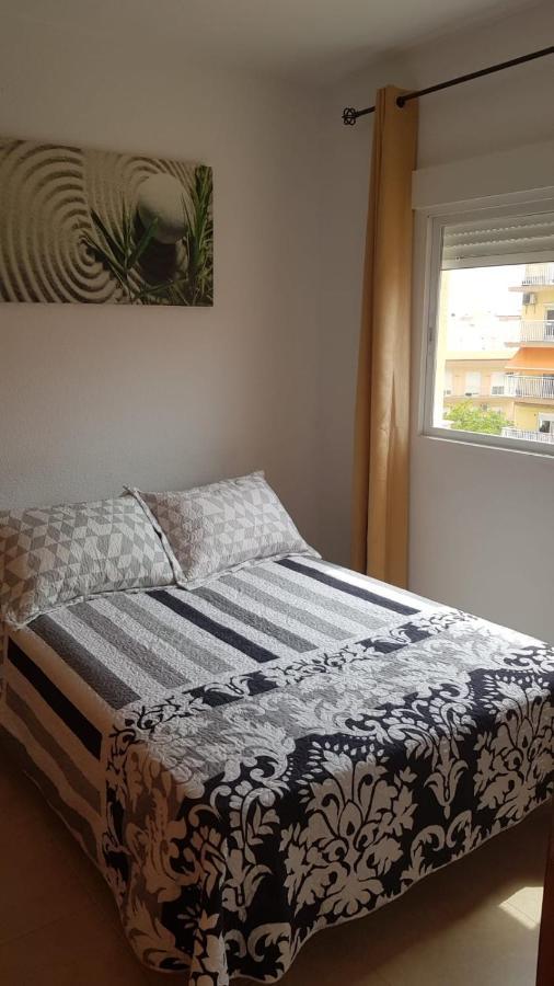 Apartamento En Paseo Maritimo 알메리아 외부 사진