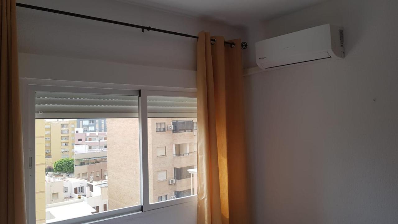 Apartamento En Paseo Maritimo 알메리아 외부 사진